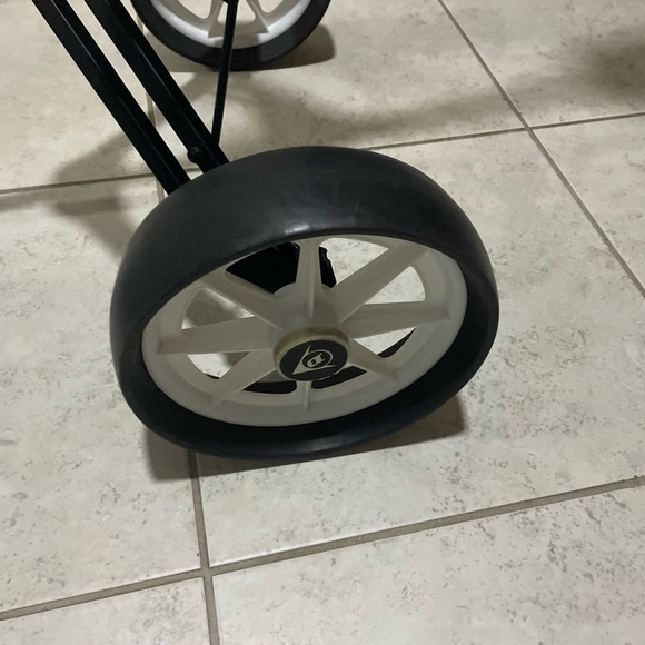 Golf Push And Pull Cat Dunlop with 2 wheels - Picture 7 of 14